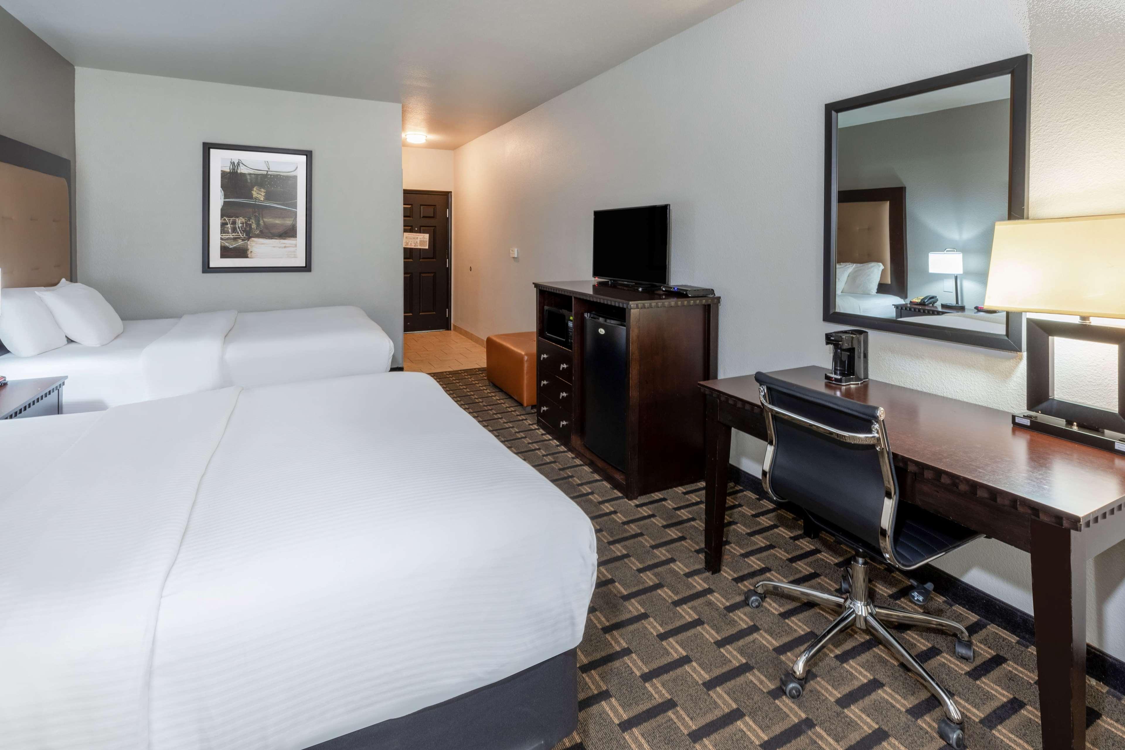 La Quinta By Wyndham Mt. Pleasant Hotel Mount Pleasant Buitenkant foto