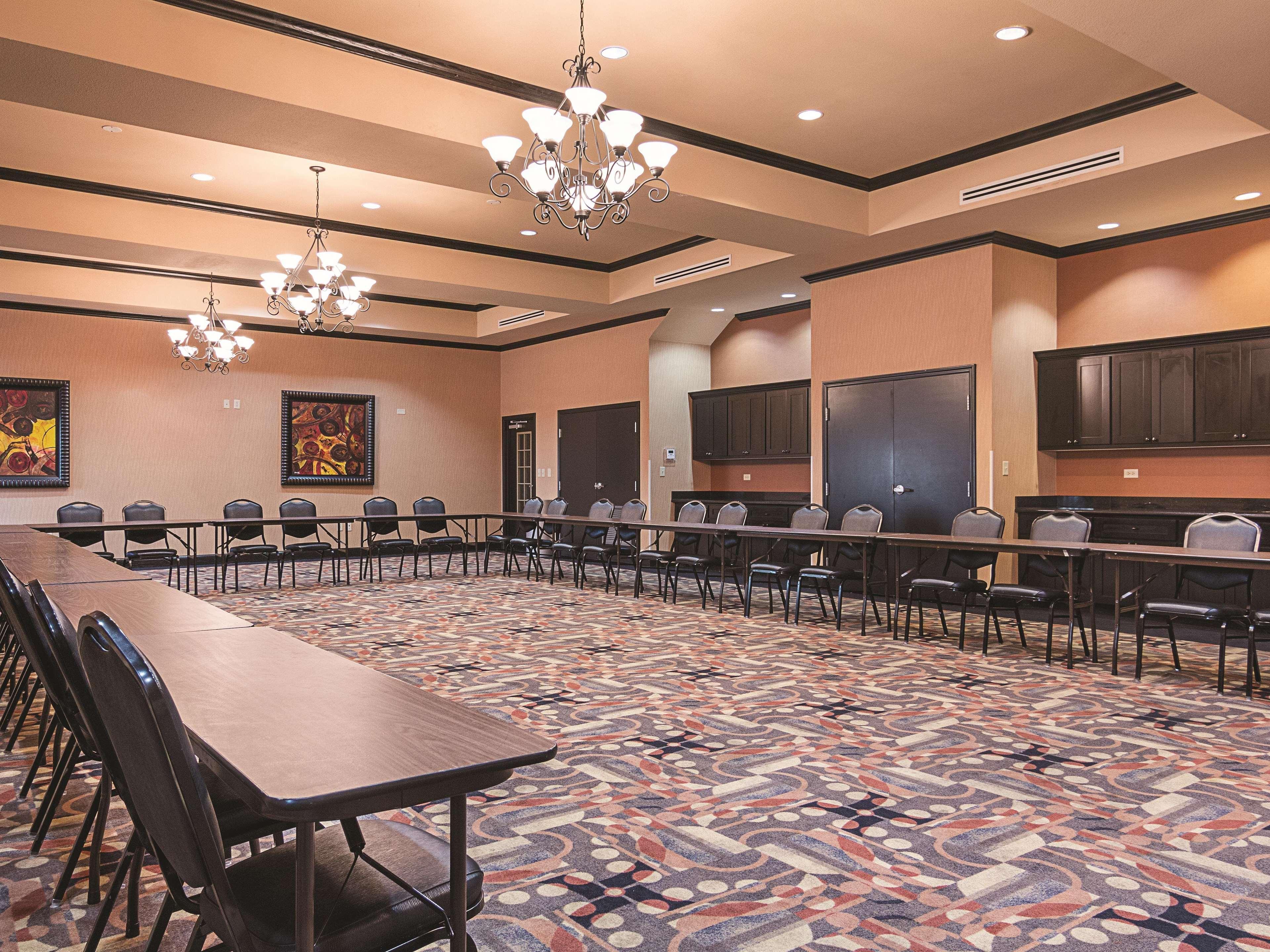 La Quinta By Wyndham Mt. Pleasant Hotel Mount Pleasant Buitenkant foto