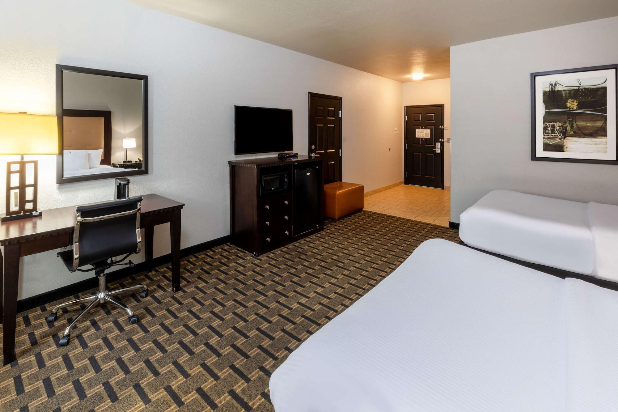 La Quinta By Wyndham Mt. Pleasant Hotel Mount Pleasant Buitenkant foto