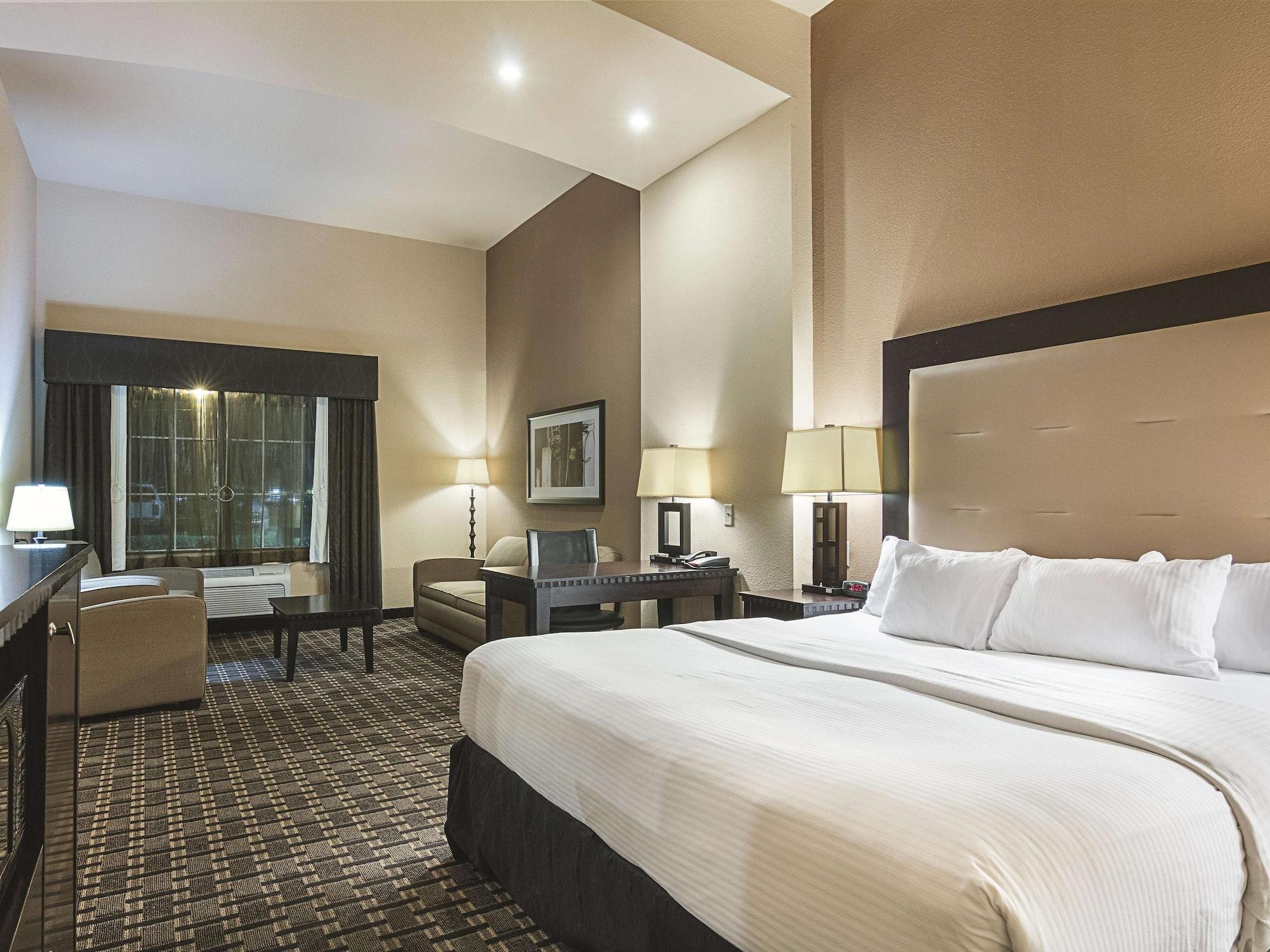 La Quinta By Wyndham Mt. Pleasant Hotel Mount Pleasant Buitenkant foto